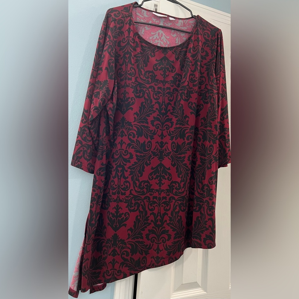 Susan Graver Asymmetrical Elegant Deep Wine and Black Tunic - 2X SALE 2/$20 EUC!